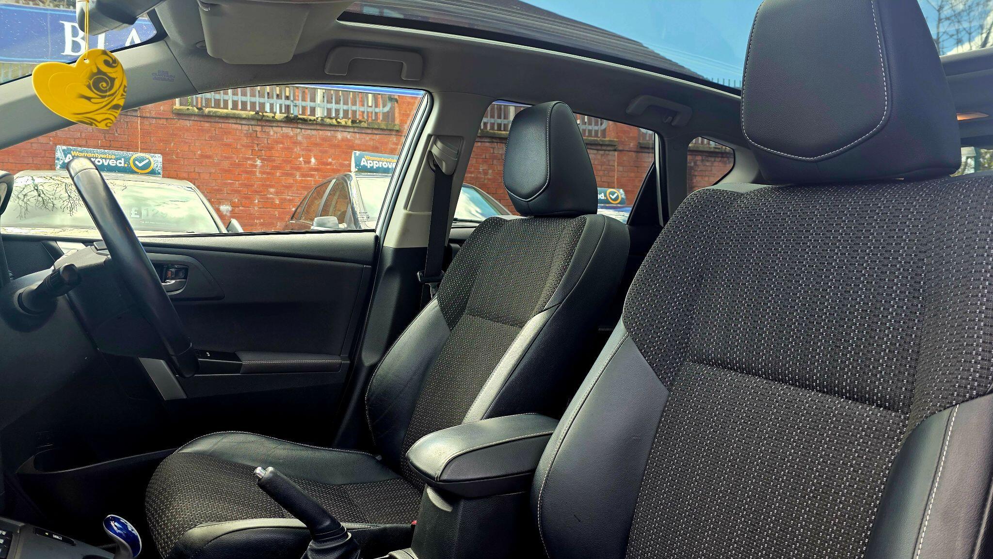 Toyota Auris - Image 15