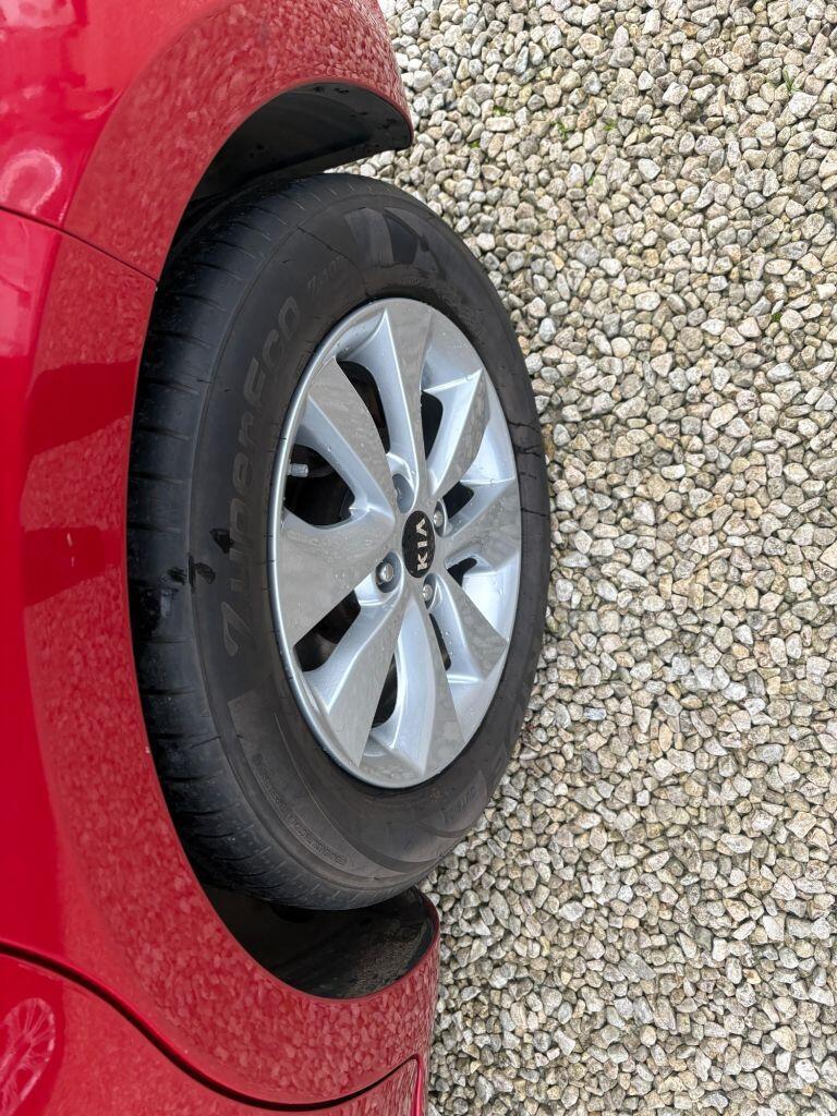 Kia Rio - Image 17