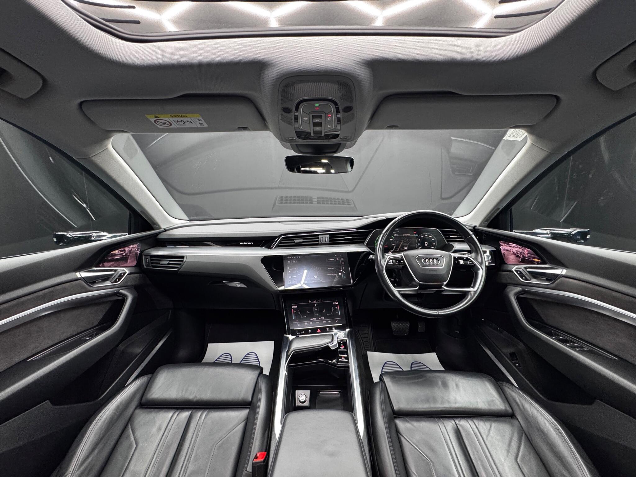 Audi E-Tron - Image 17