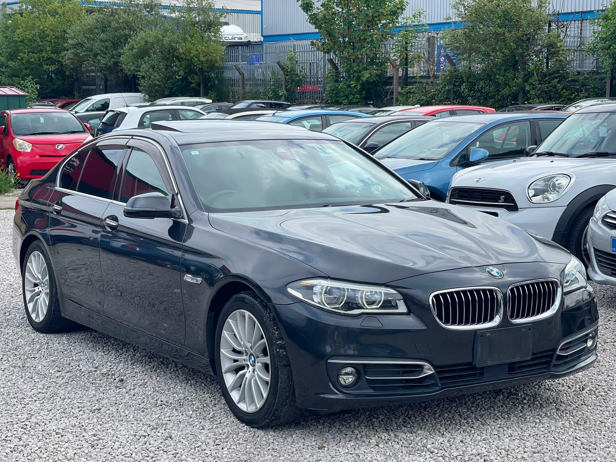BMW 5 Series - Image 9