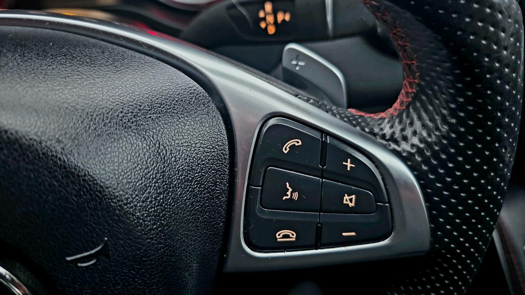 Mercedes GLA - Image 28