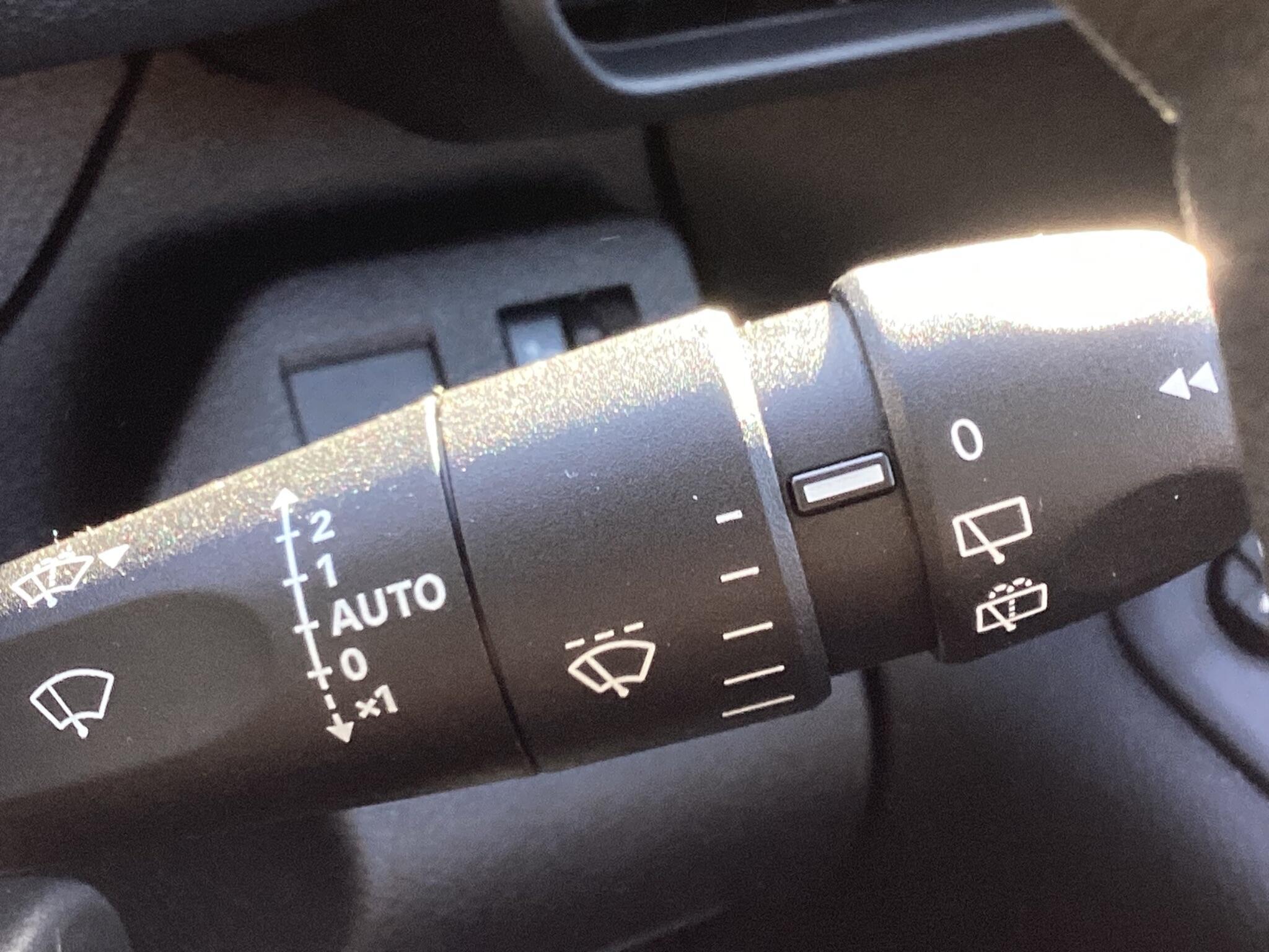 Peugeot Partner - Image 15