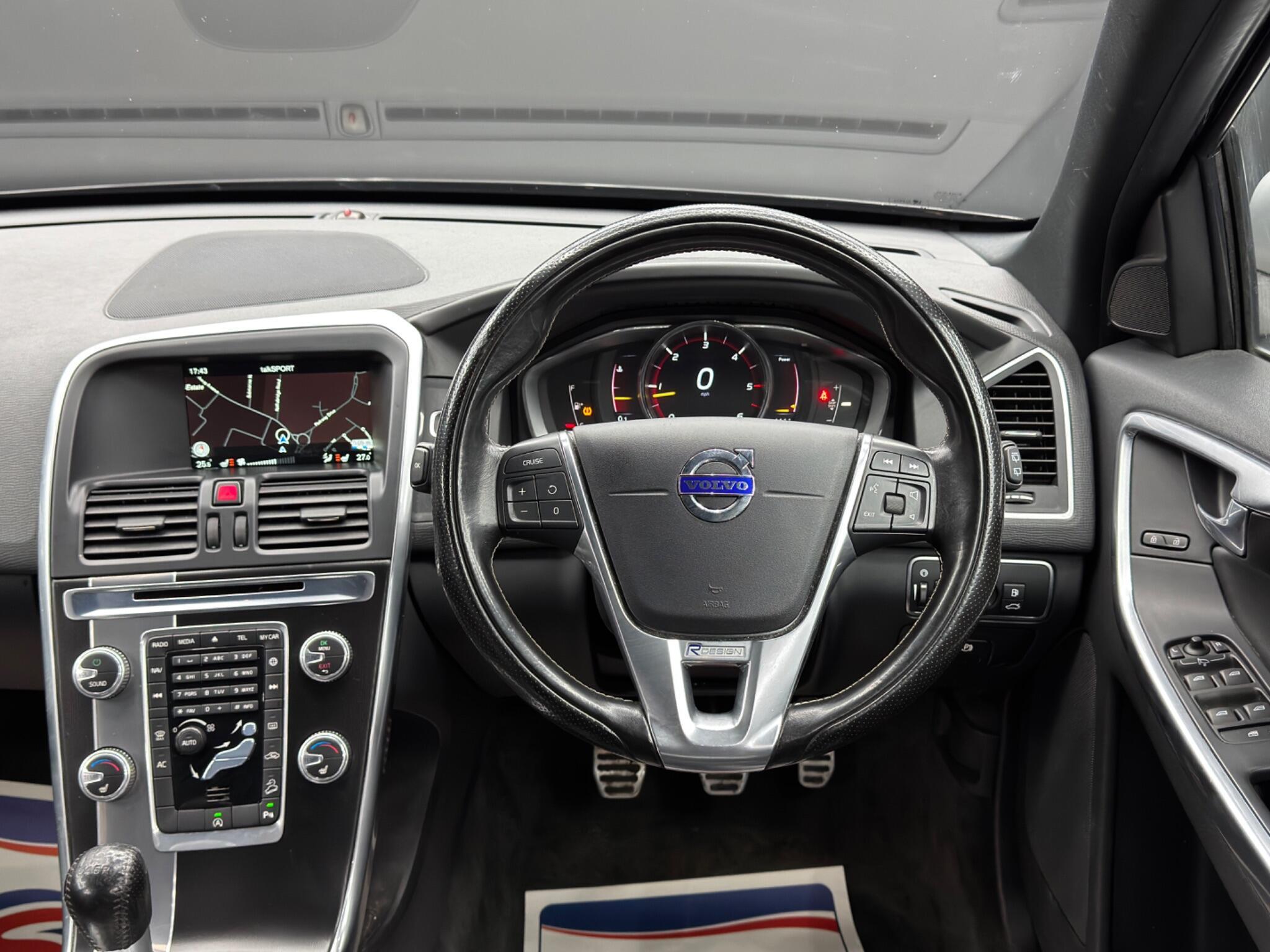 Volvo XC60 - Image 18