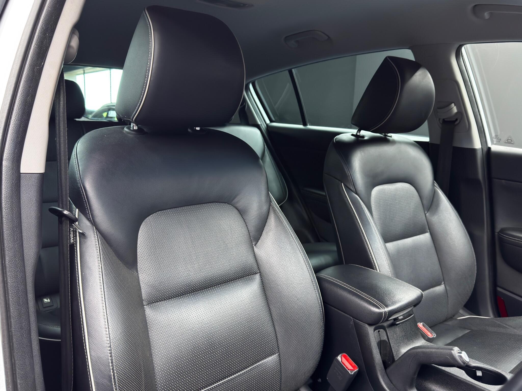 Kia Sportage - Image 12