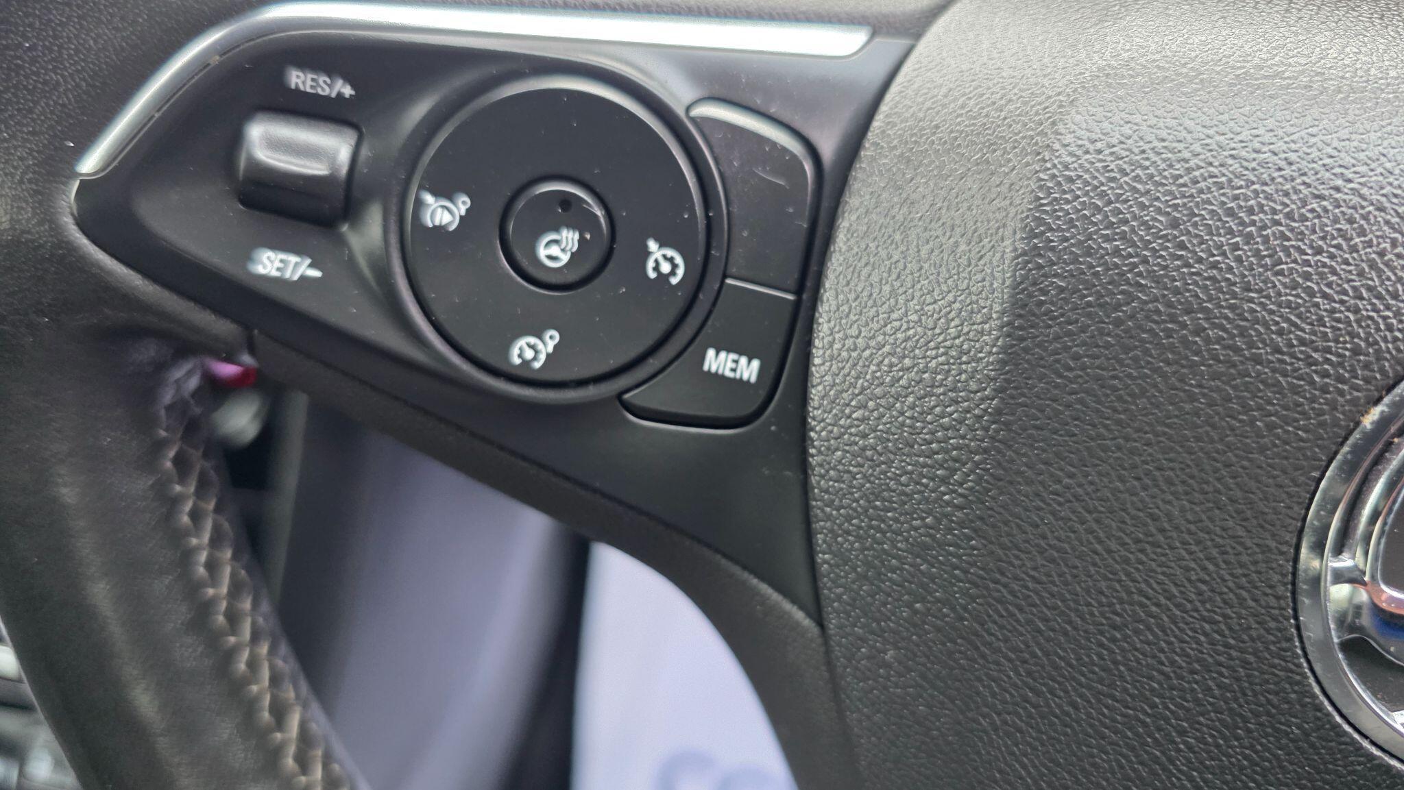 Vauxhall Grandland X - Image 27