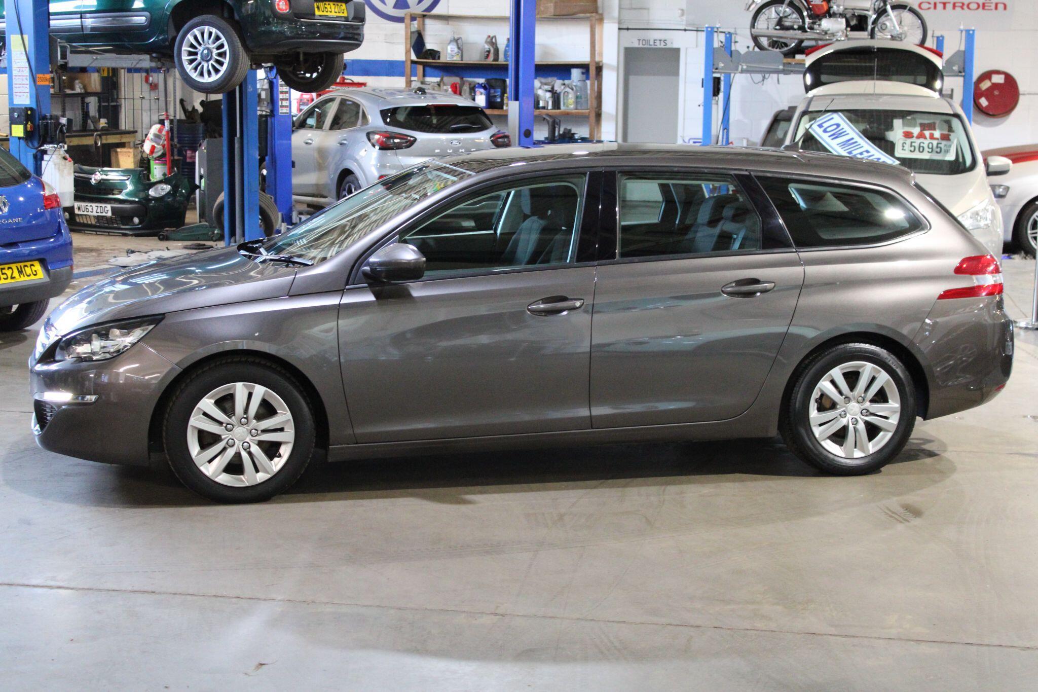 Peugeot 308 SW - Image 3