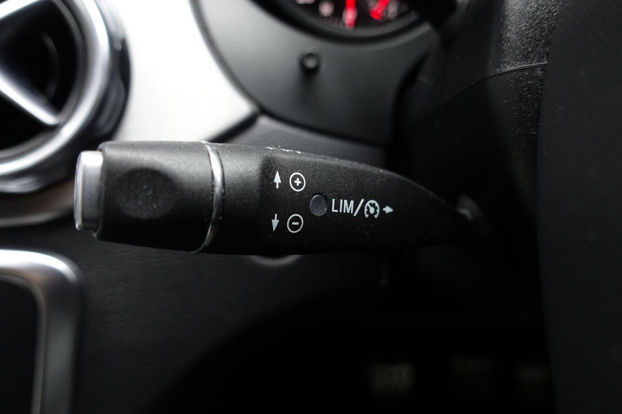 Mercedes-benz GLA - Image 44