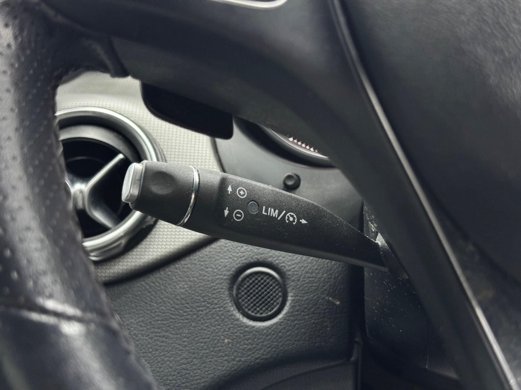 Mercedes GLA - Image 20