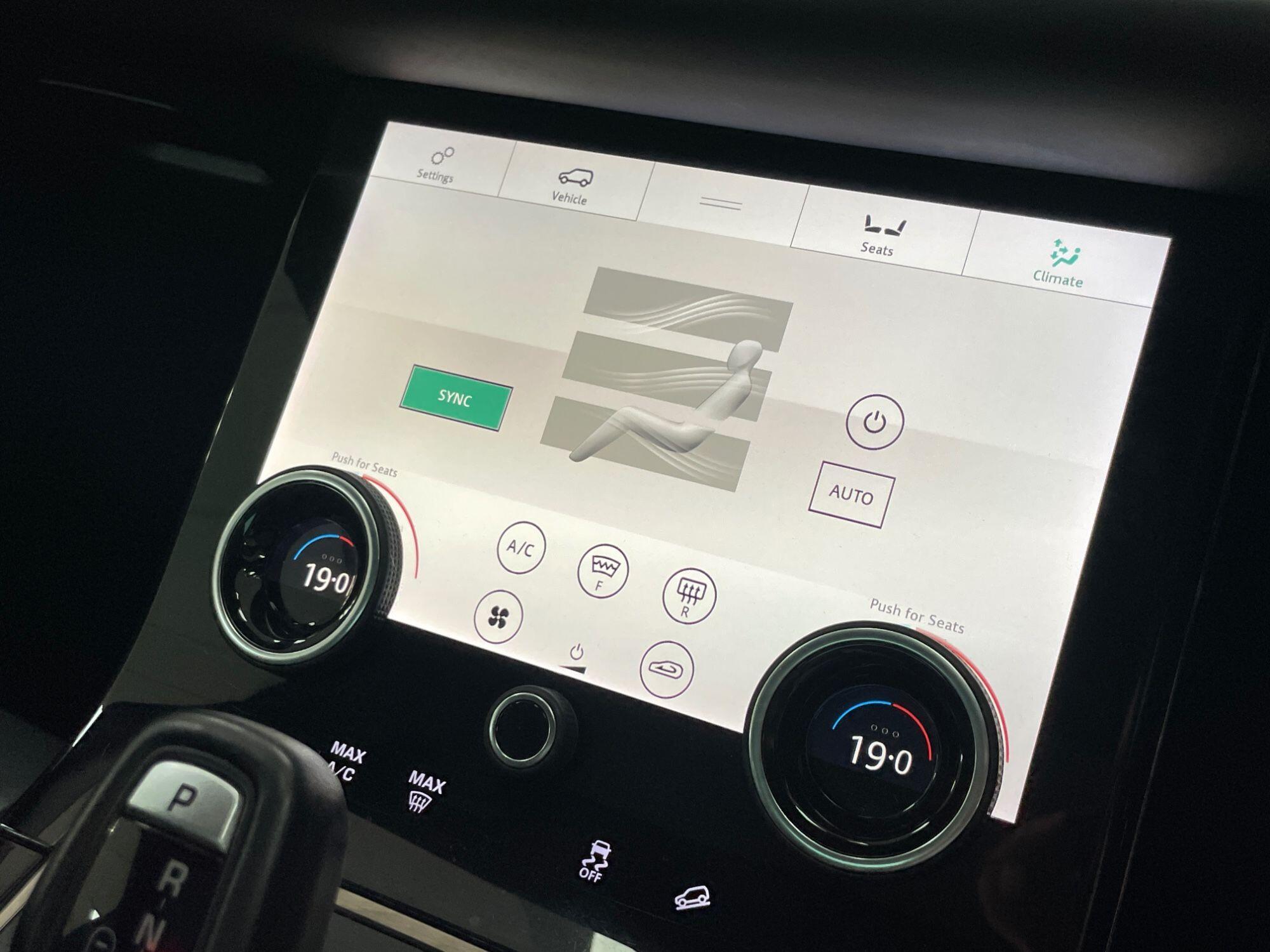 Land Rover Range Rover Evoque - Image 47