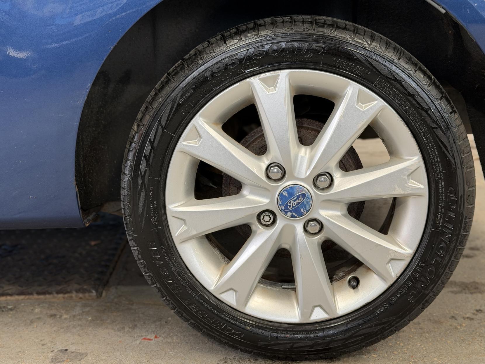 Ford Fiesta - Image 18