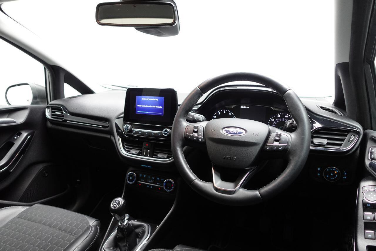 Ford Fiesta - Image 15