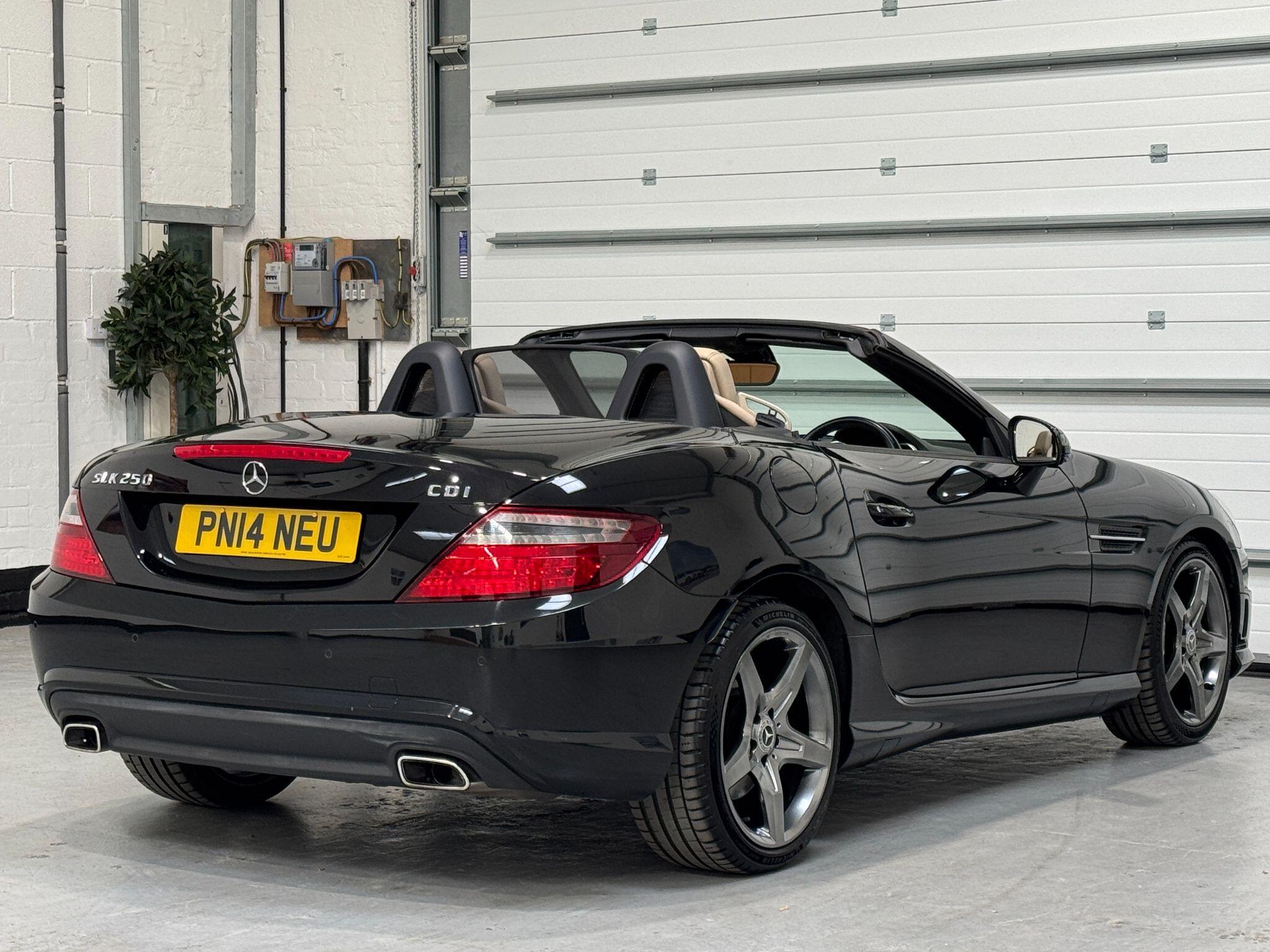 Mercedes SLK - Image 13