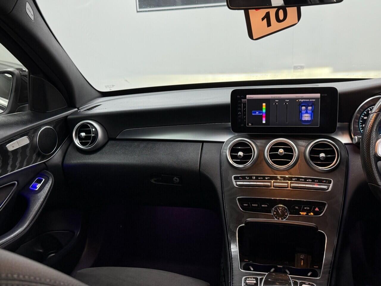 Mercedes C-Class - Image 31