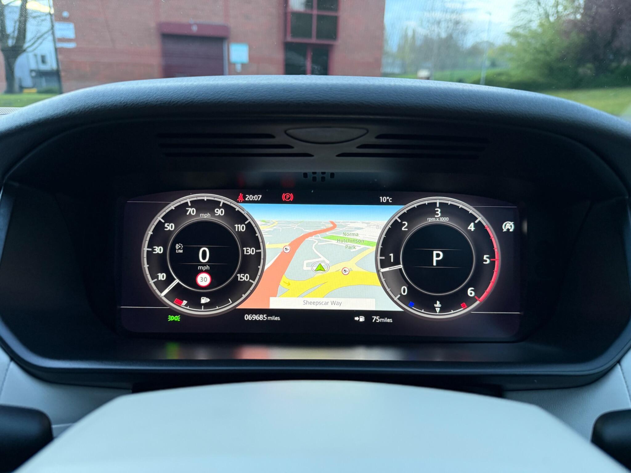 Land Rover Discovery - Image 76