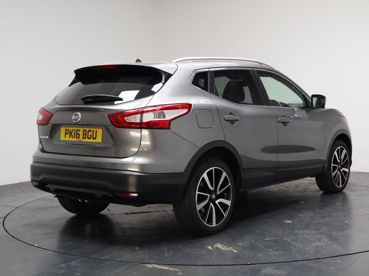 Nissan Qashqai - Image 12