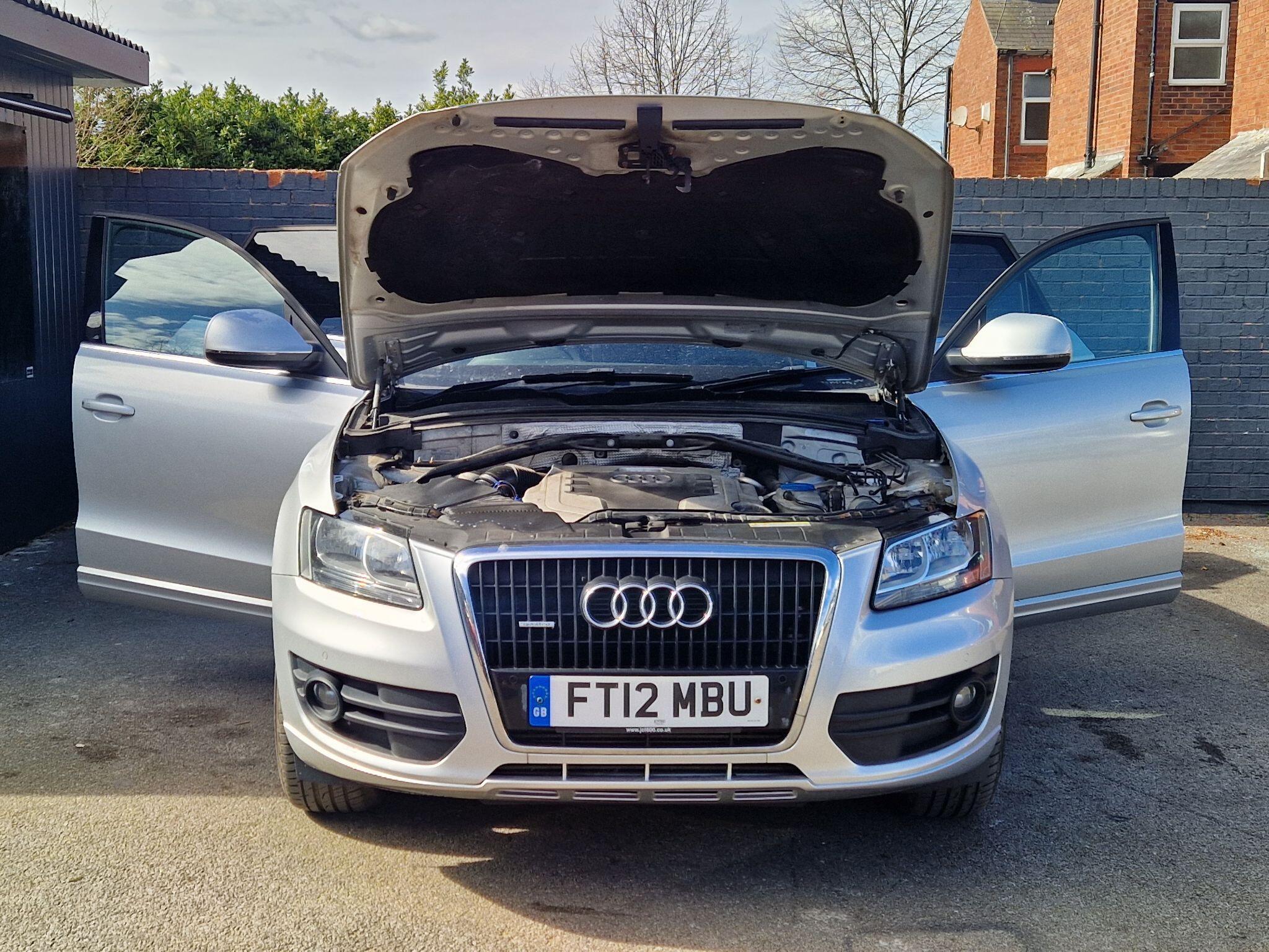 Audi Q5 - Image 13
