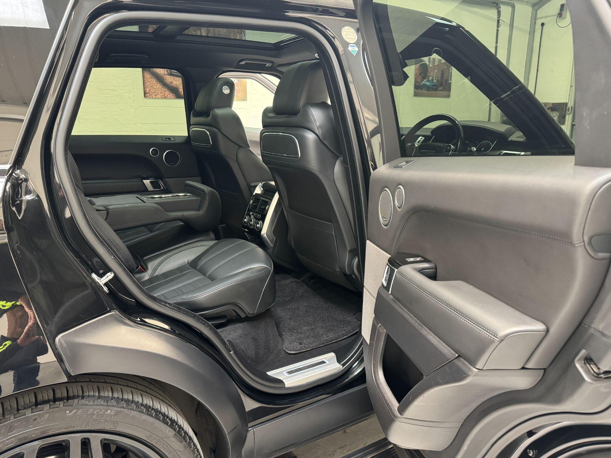 Land Rover RANGE ROVER SPORT - Image 25