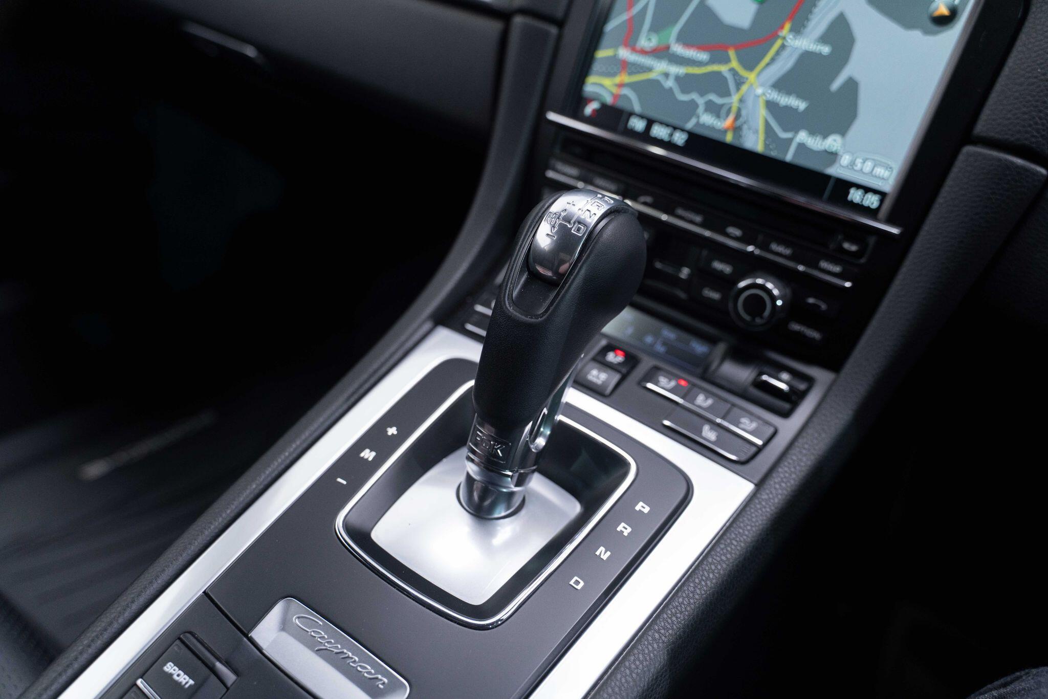 Porsche Cayman - Image 3