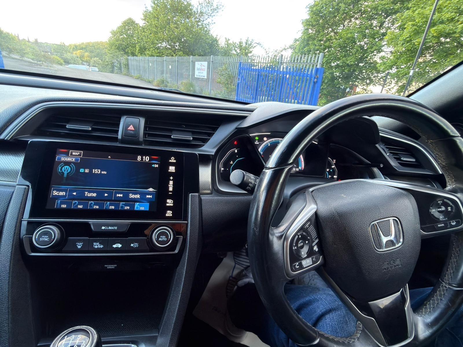 Honda Civic - Image 24