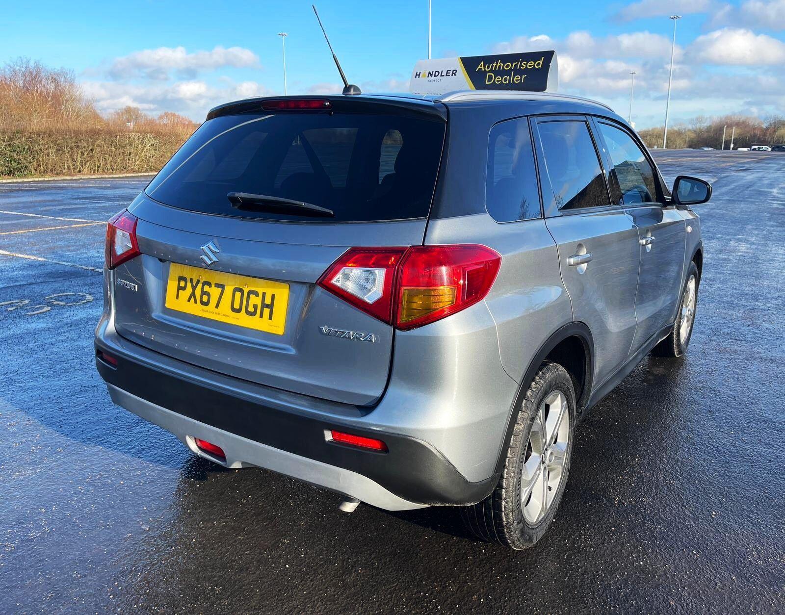 Suzuki Vitara - Image 10