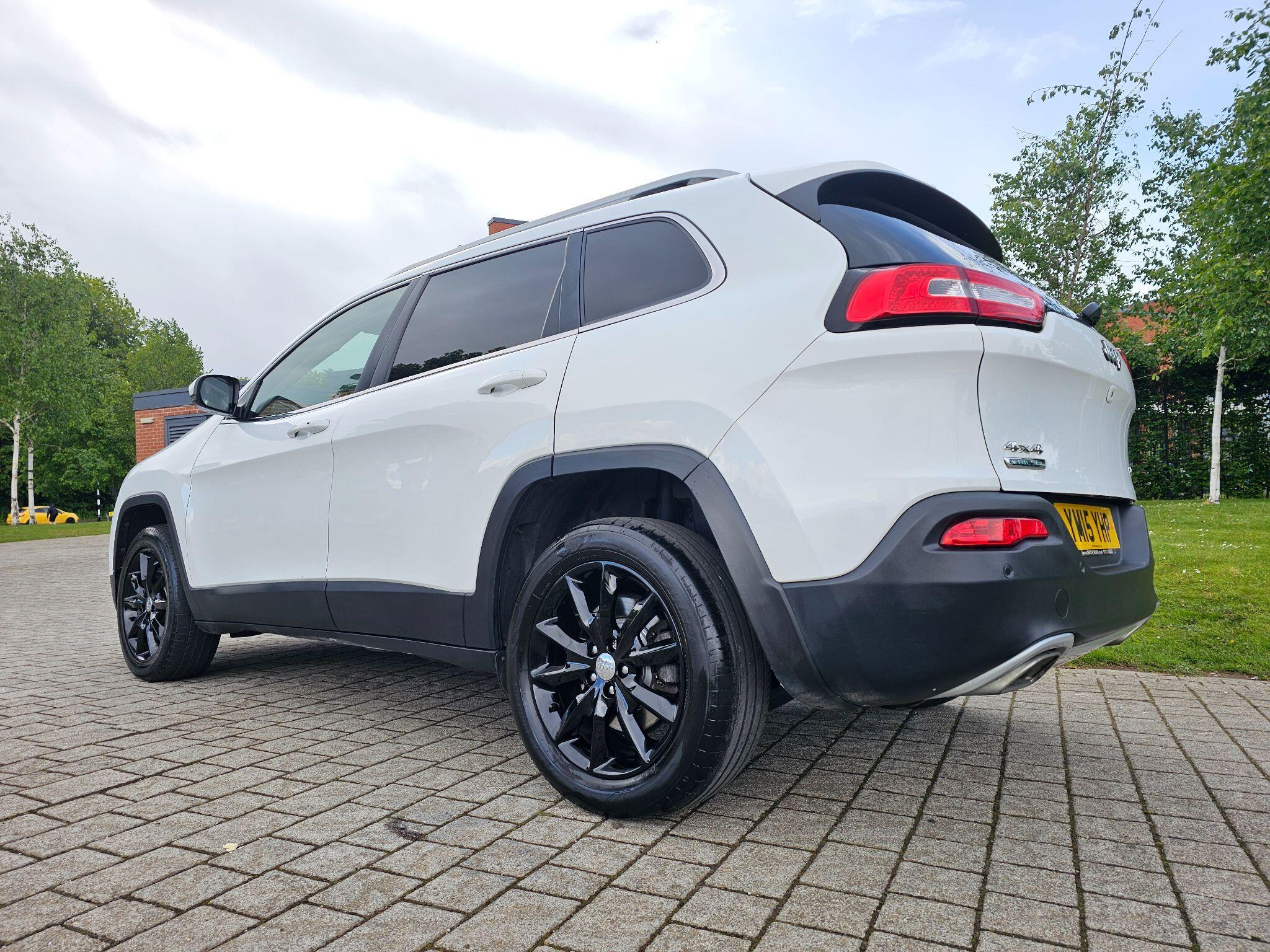 Jeep Cherokee - Image 2