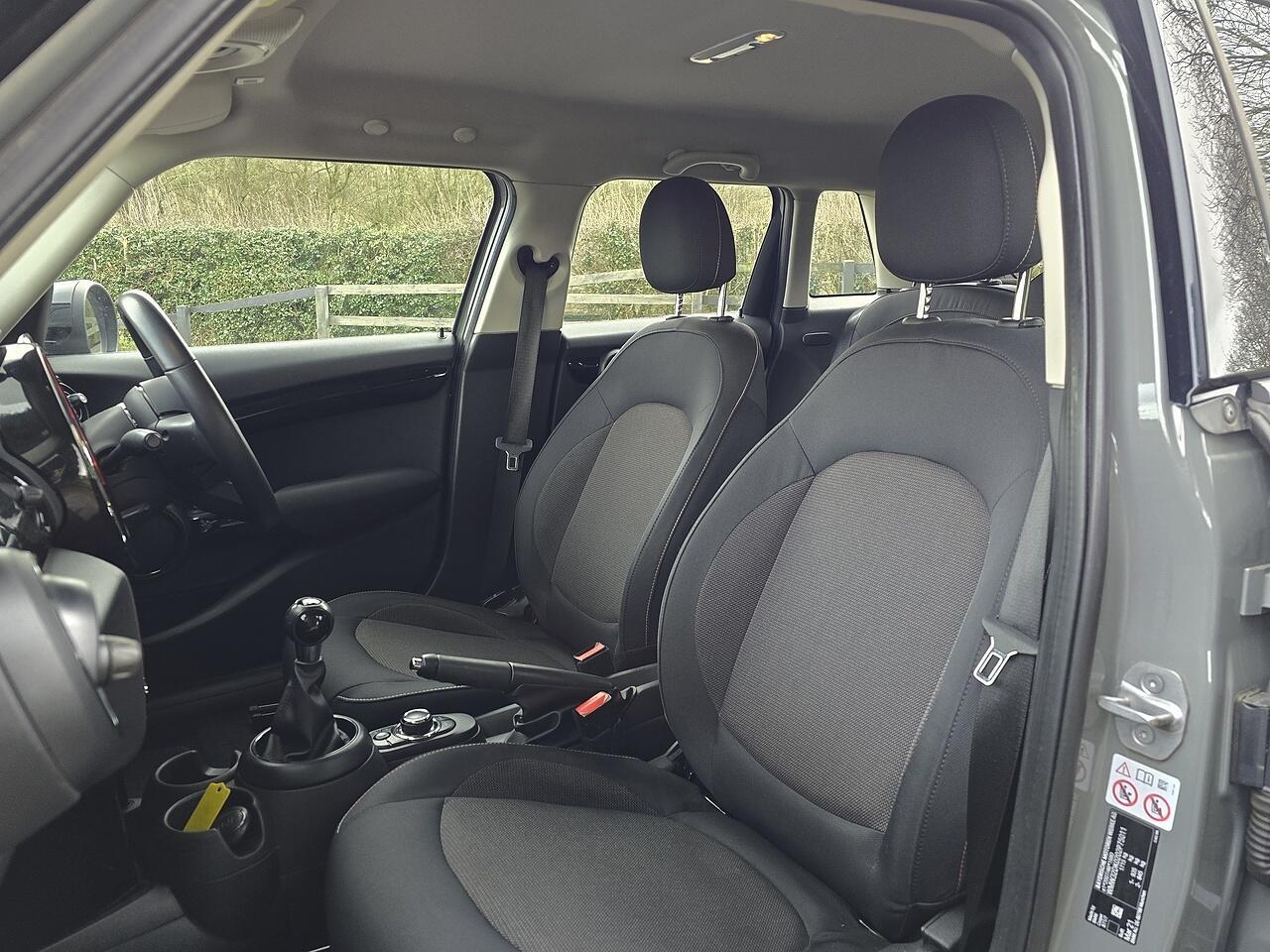 MINI Hatch - Image 3