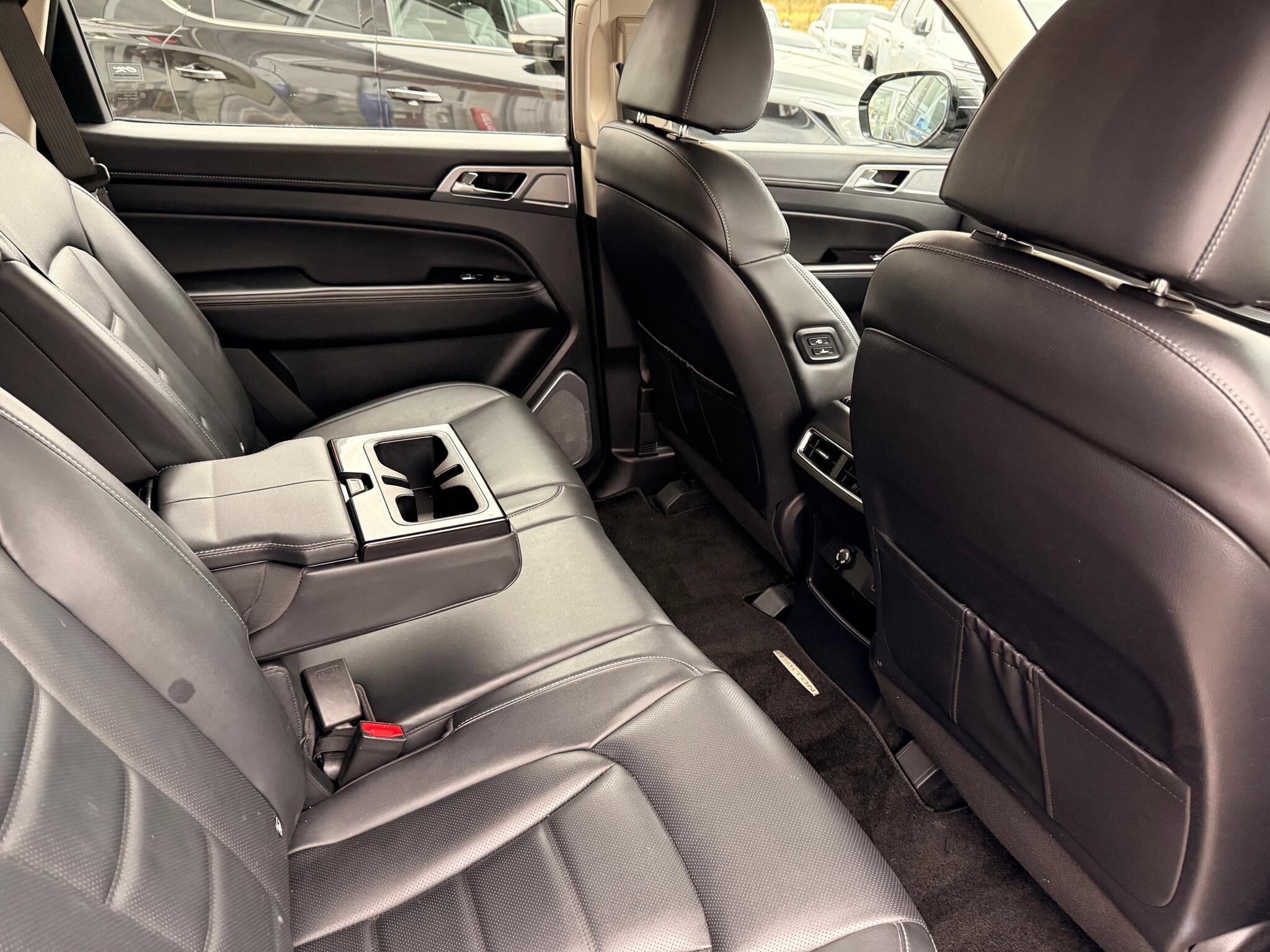 Ssangyong Rexton - Image 18