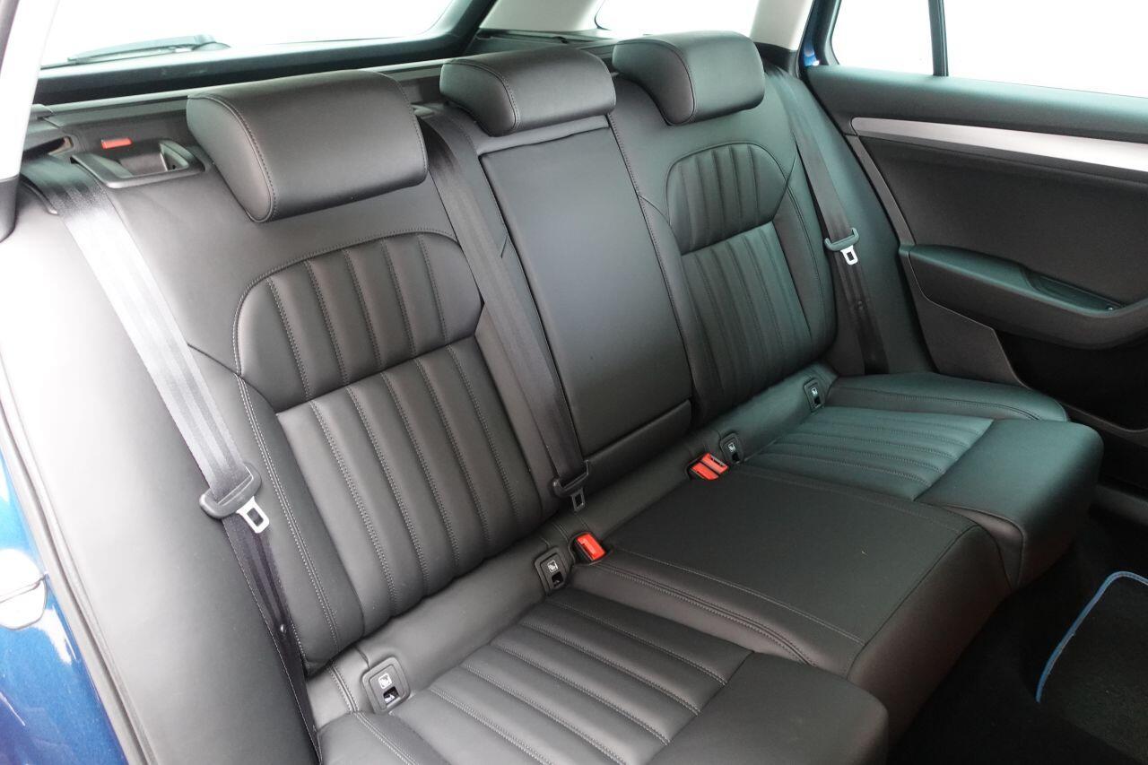Skoda Superb - Image 11
