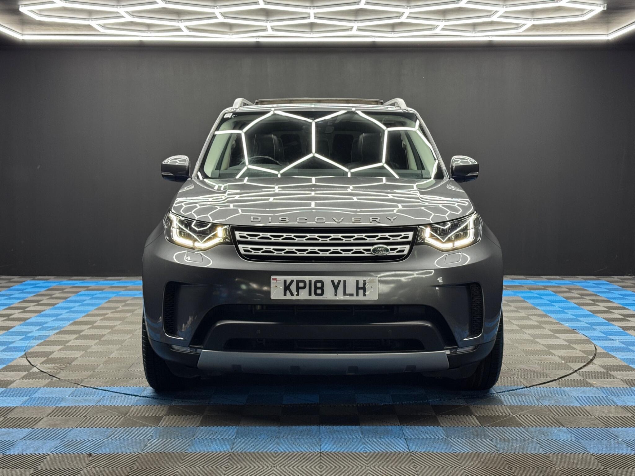 Land Rover Discovery - Image 2