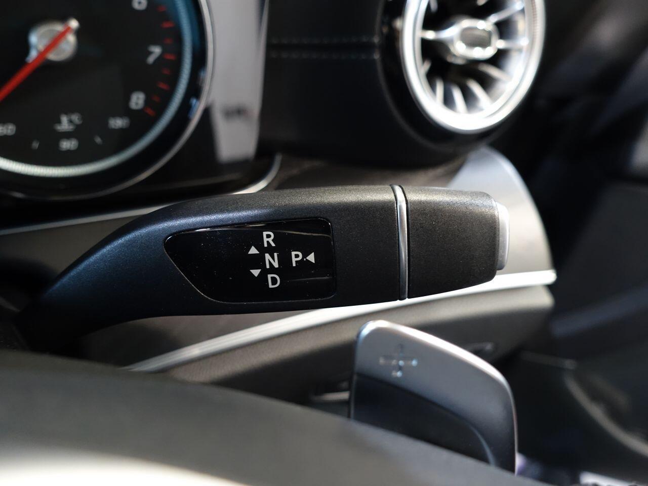 Mercedes-benz E-CLASS - Image 26