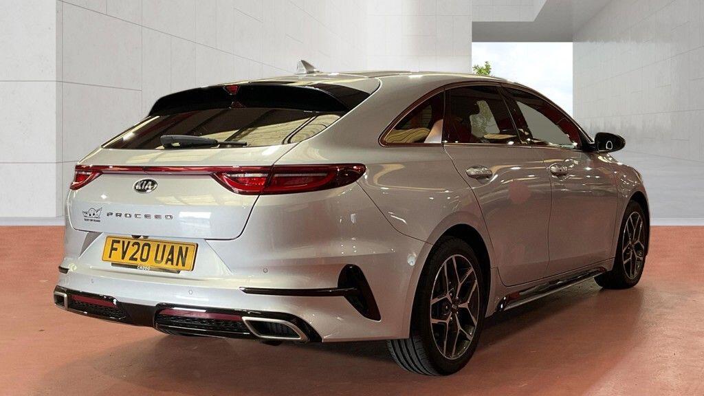 Kia ProCeed - Image 4