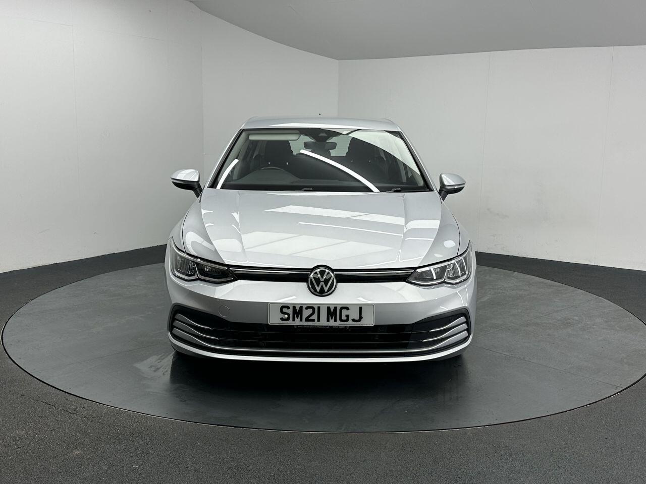 Volkswagen Golf - Image 4
