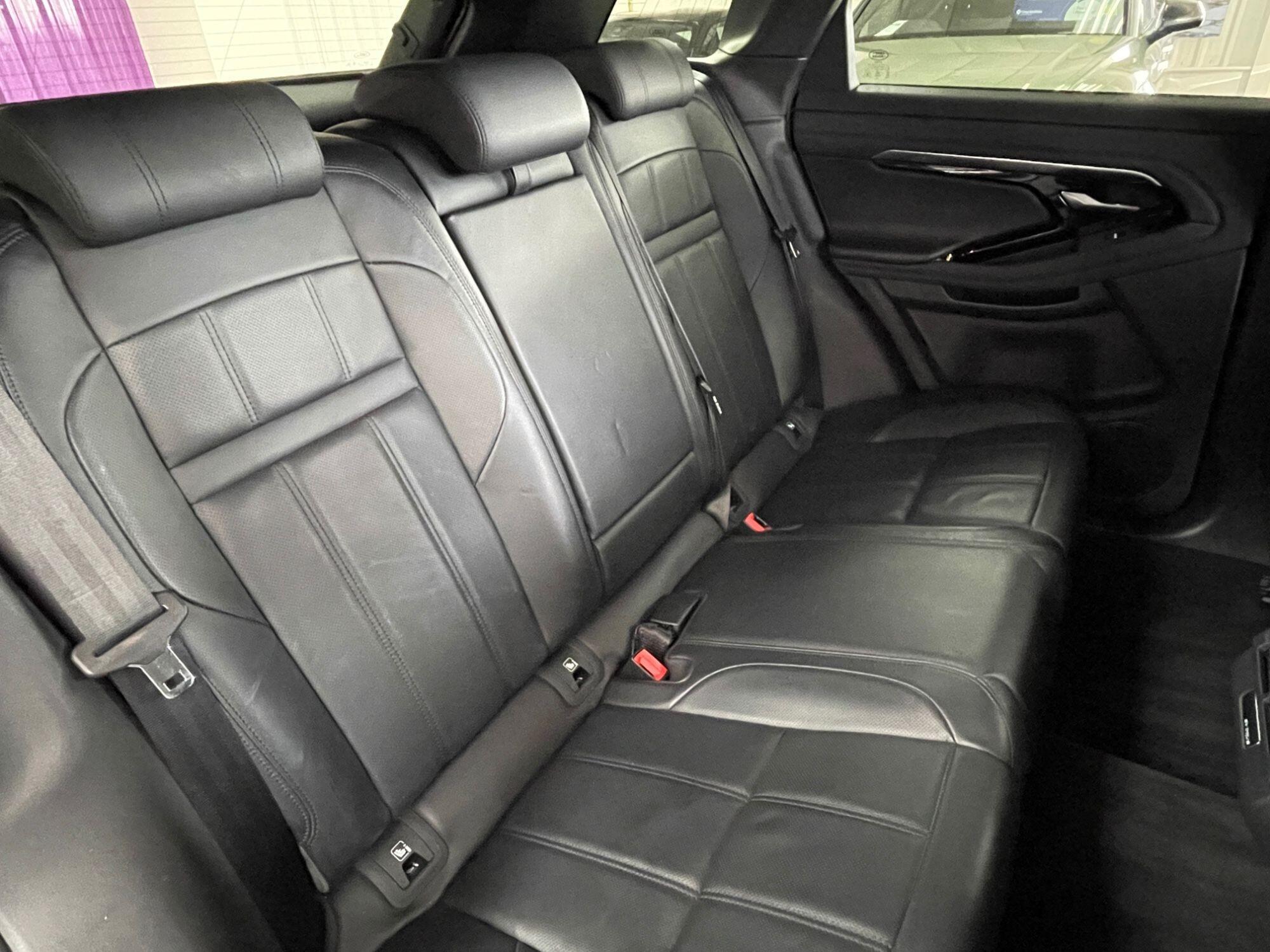 Land Rover Range Rover Evoque - Image 28