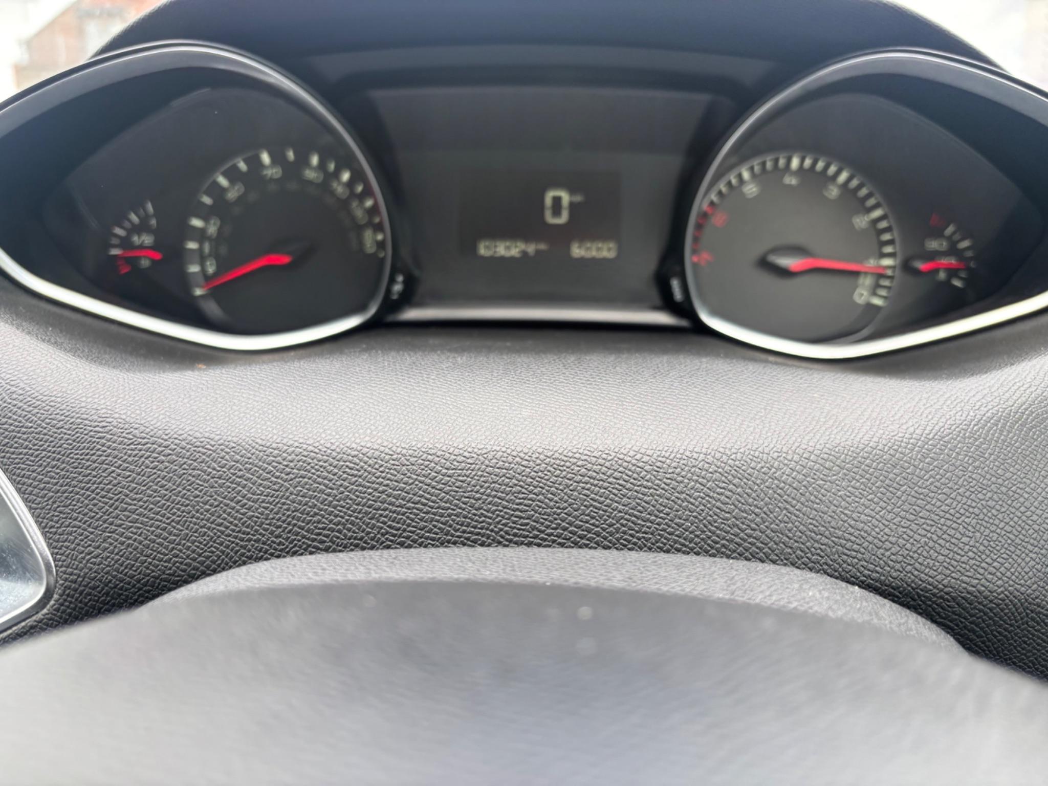 Peugeot 308 - Image 26