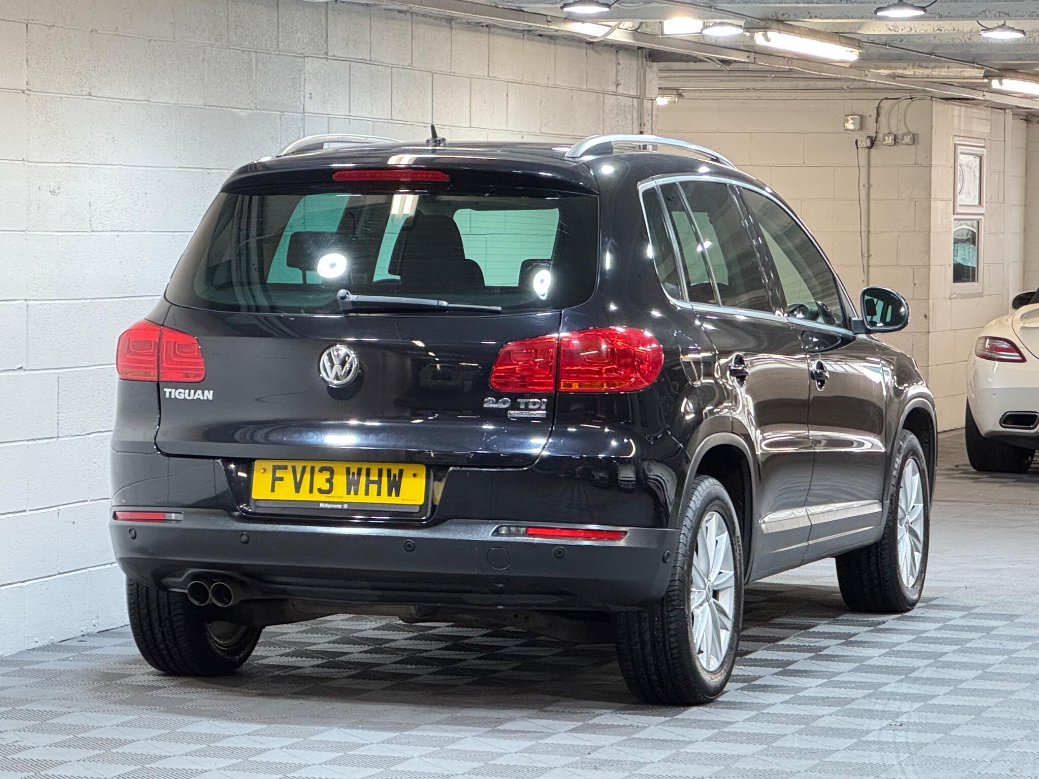 Volkswagen Tiguan - Image 4