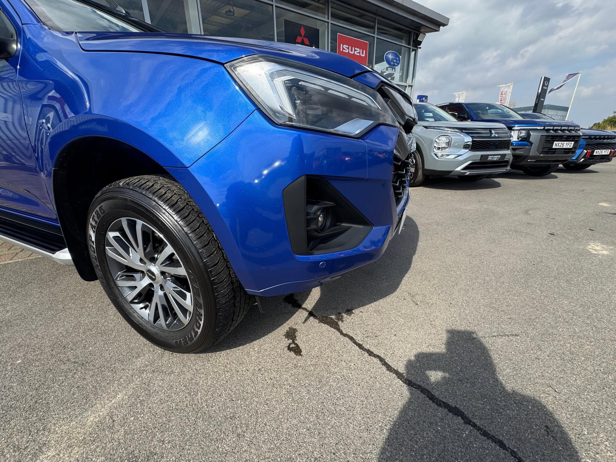 Isuzu D-MAX - Image 13