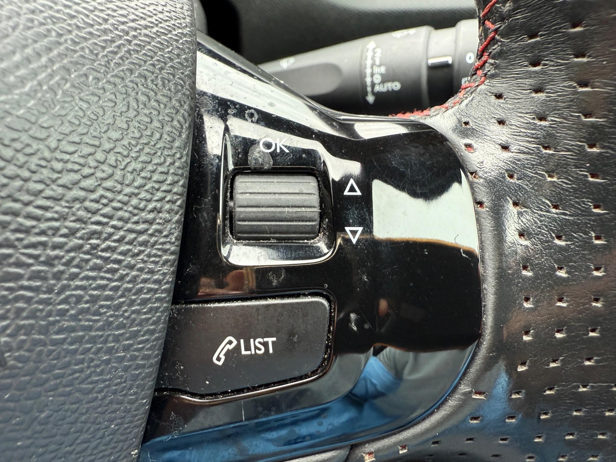 Peugeot 308 - Image 19