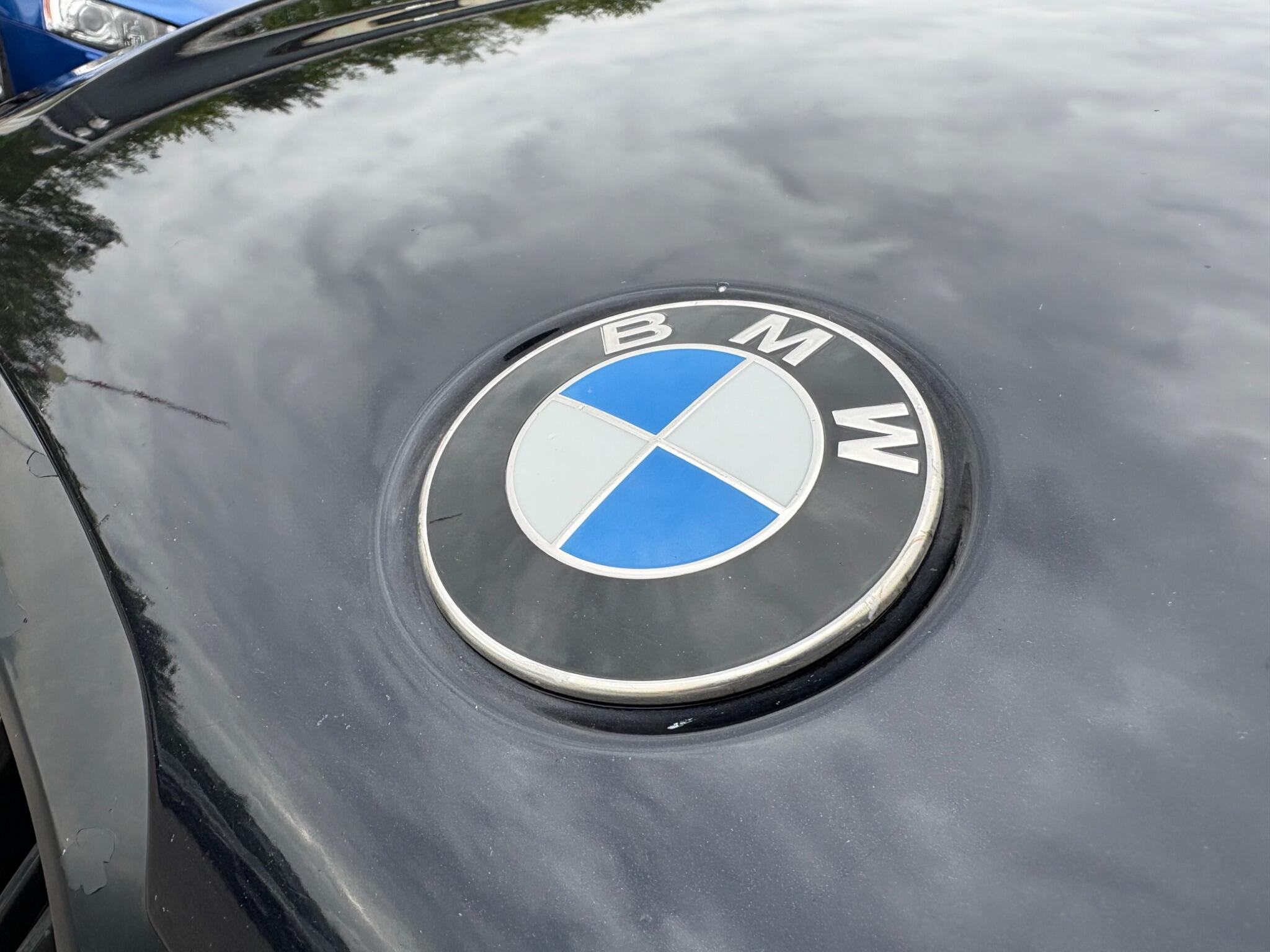 BMW 5 Series - Image 5