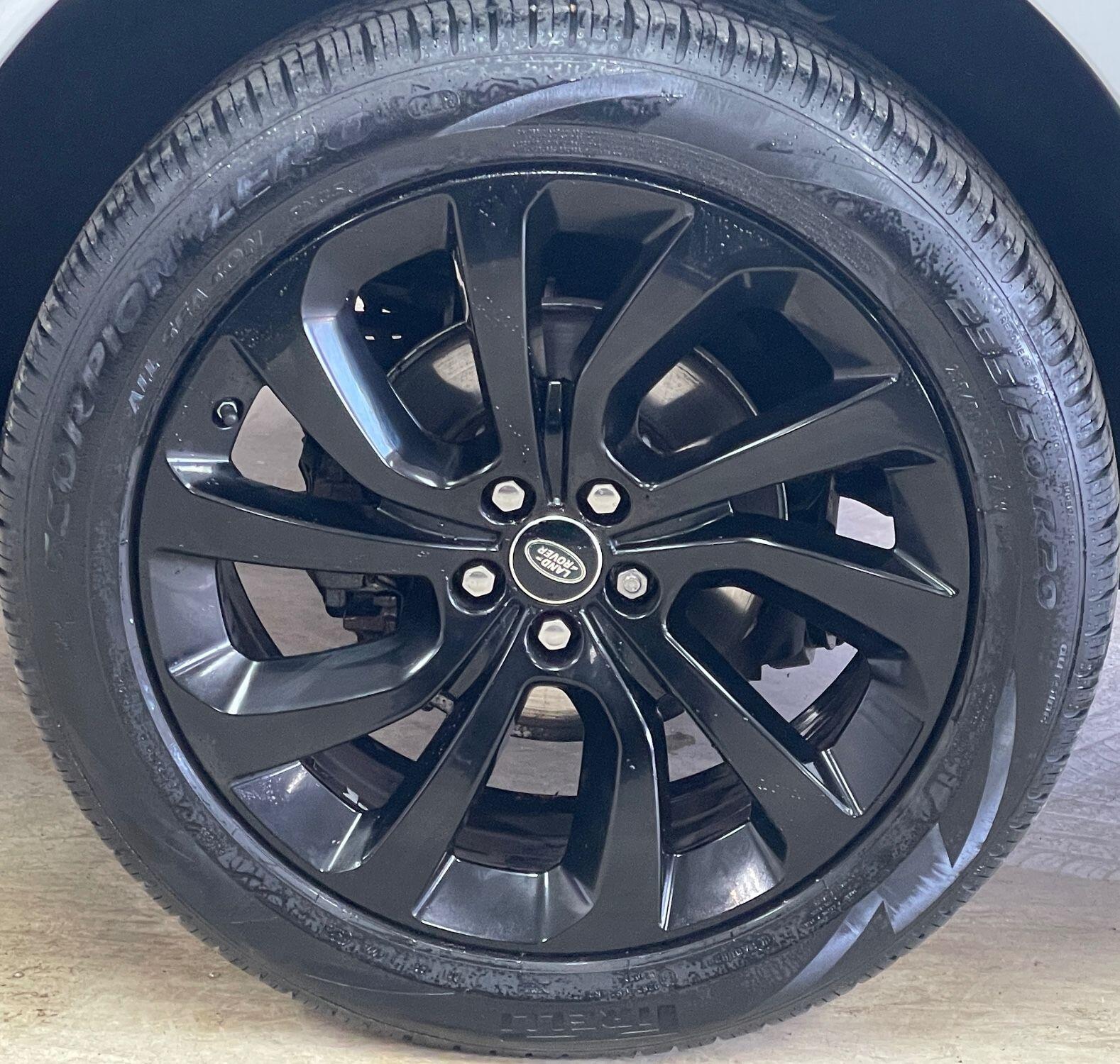 Land Rover DISCOVERY SPORT - Image 14