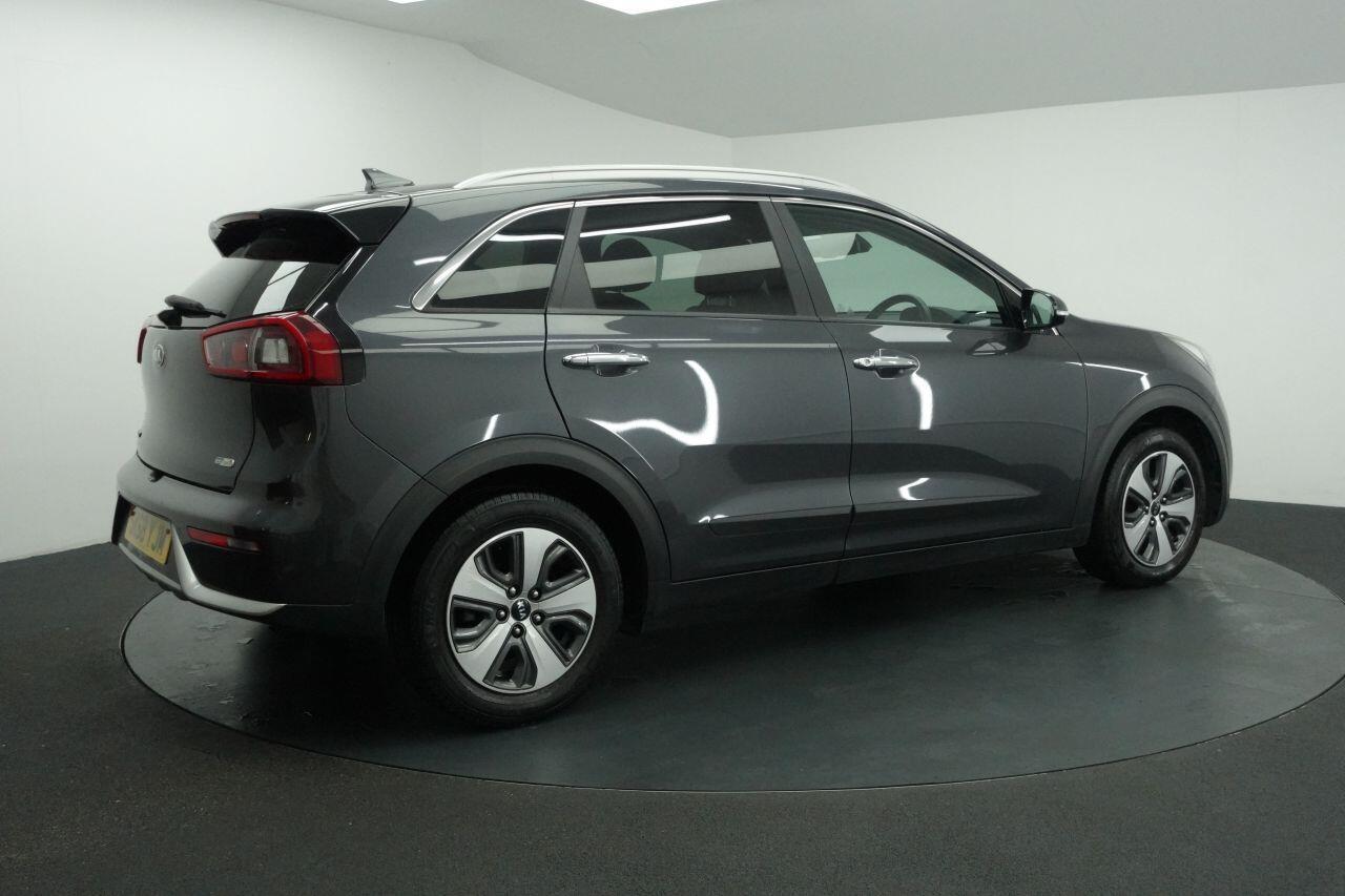 Kia Niro - Image 12