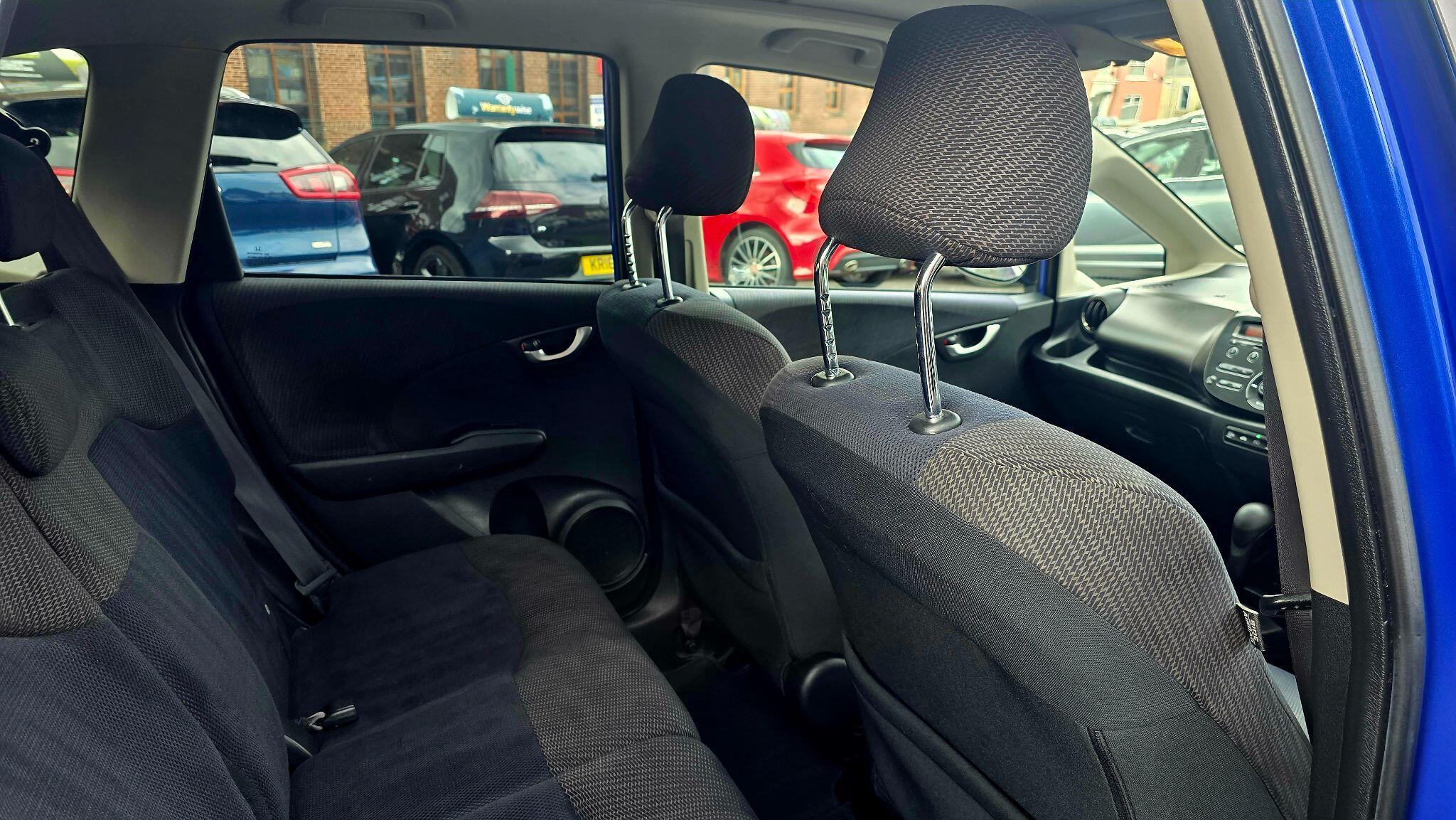 Honda Jazz - Image 18