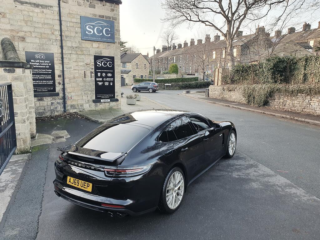 Porsche Panamera - Image 12