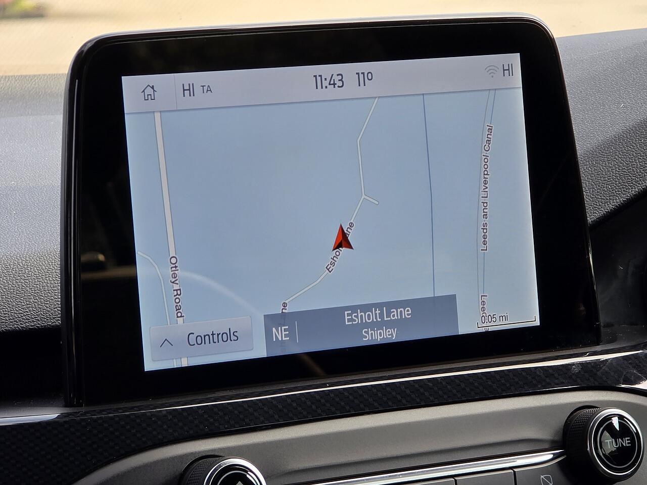 Ford Focus - Image 25