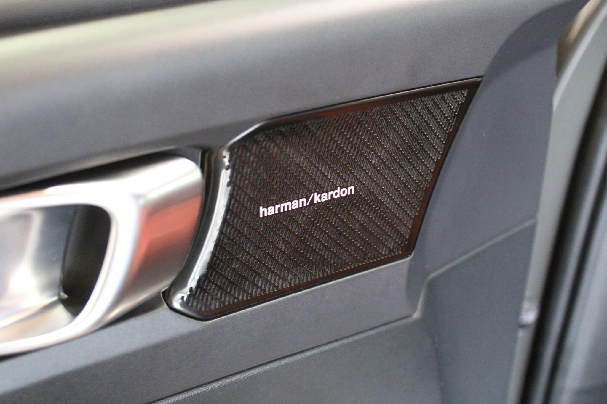 Volvo XC40 - Image 31