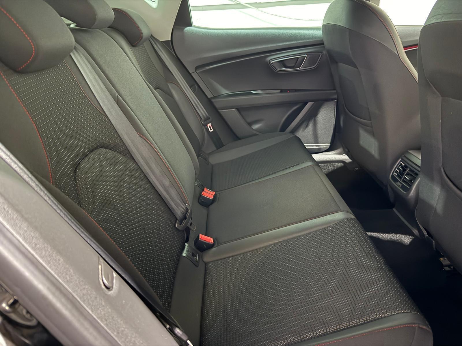 SEAT Leon - Image 32