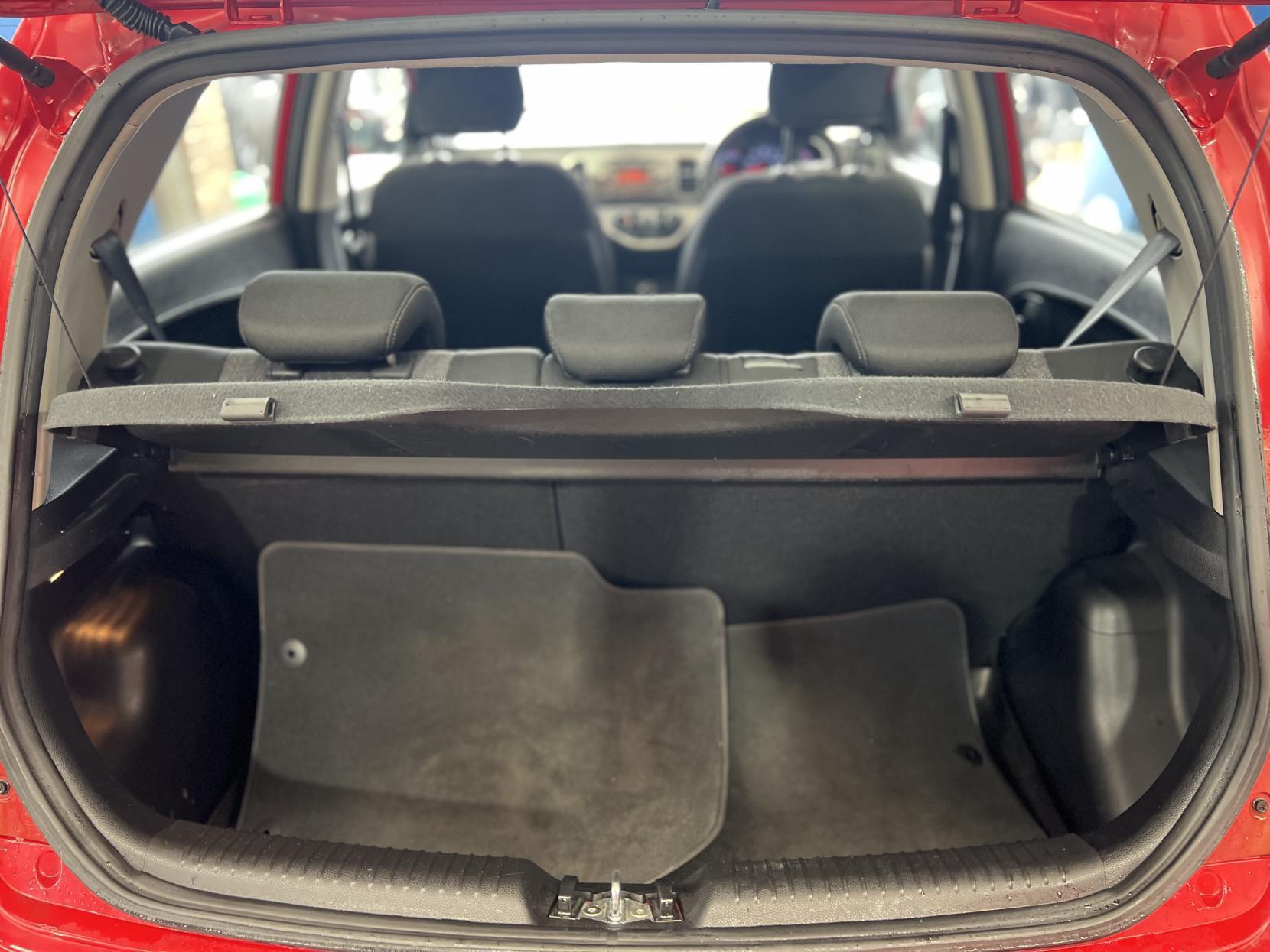 Kia Picanto - Image 16