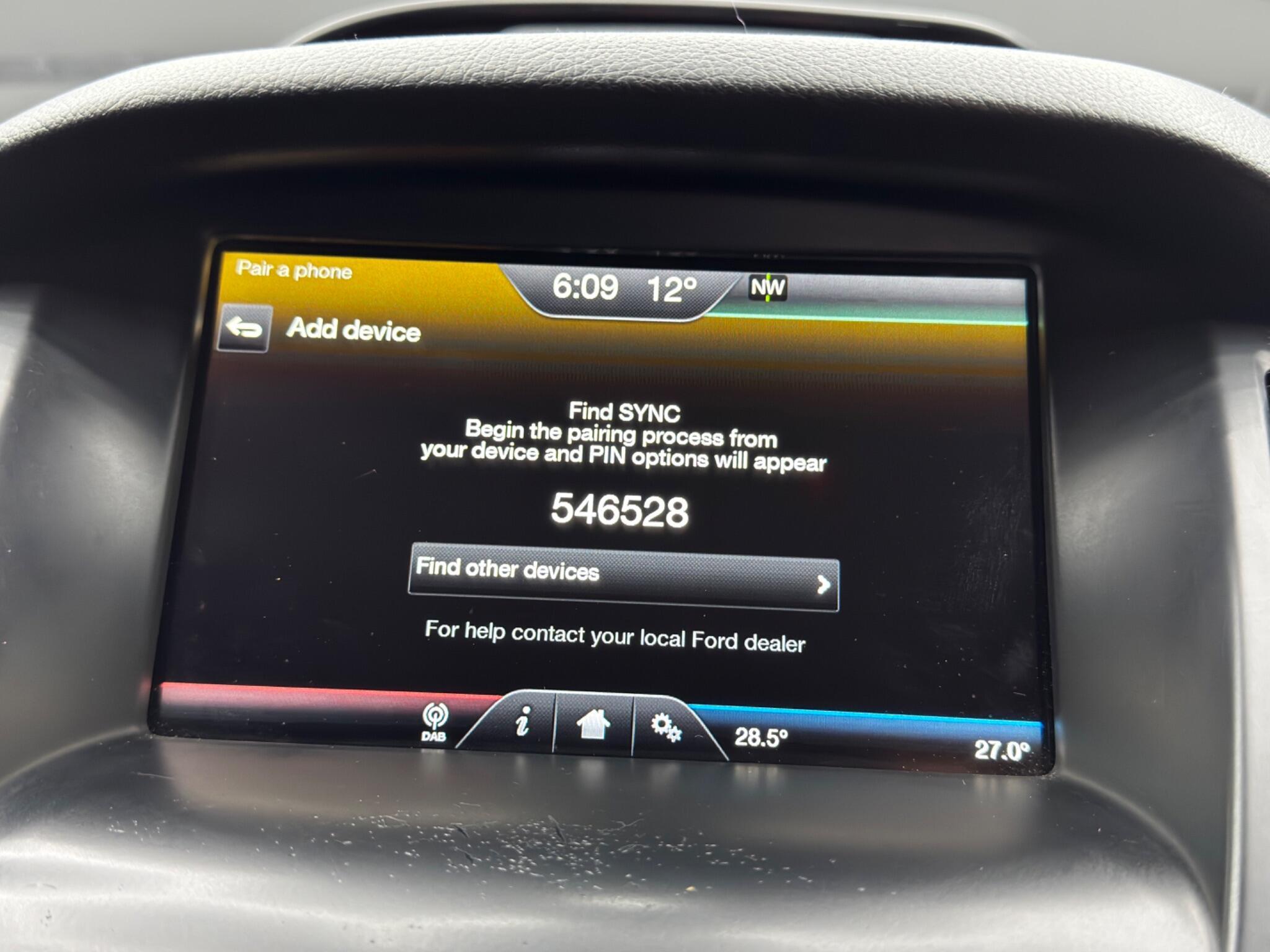 Ford Focus - Image 33