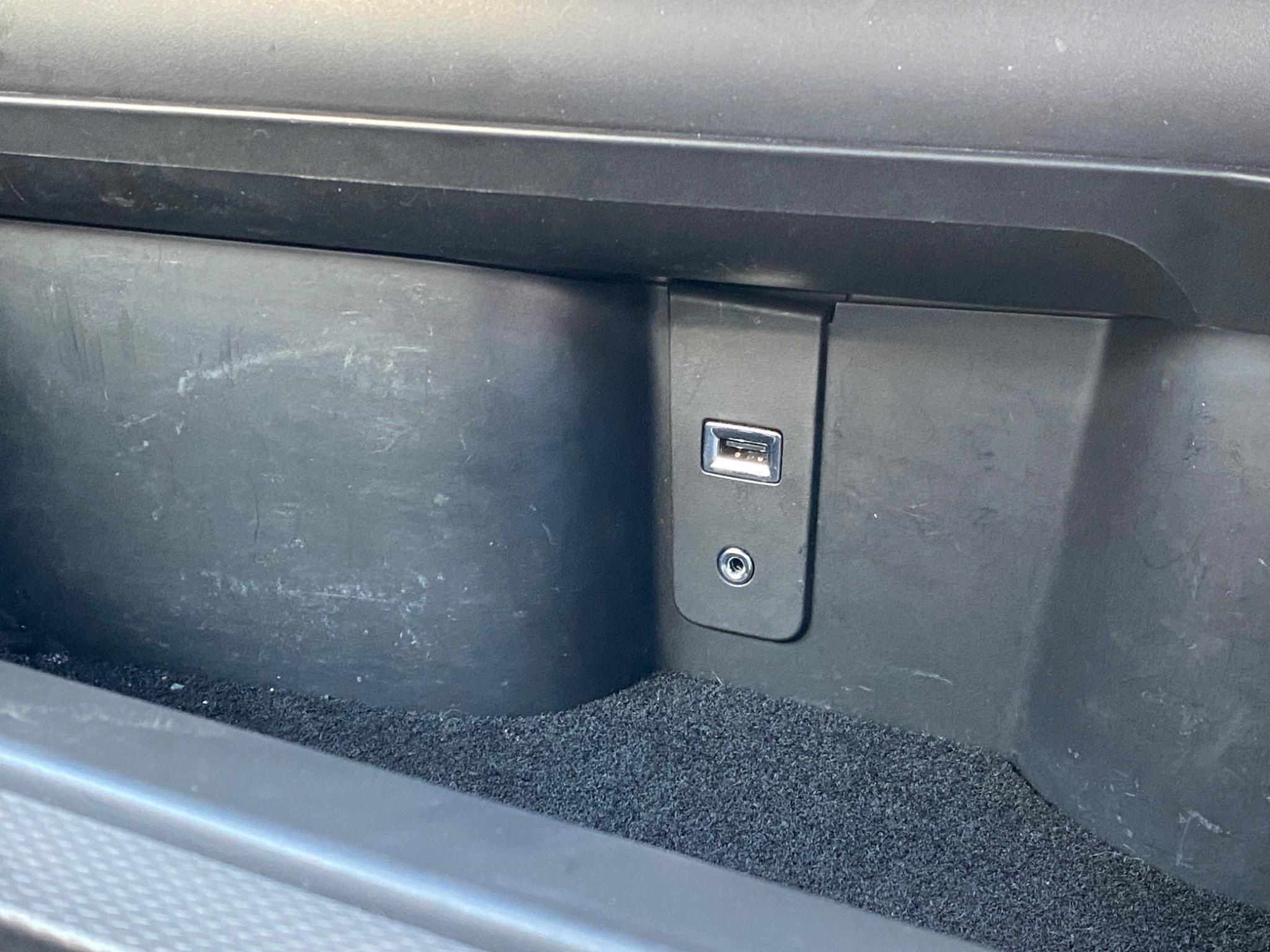 Citroen C4 Cactus - Image 53