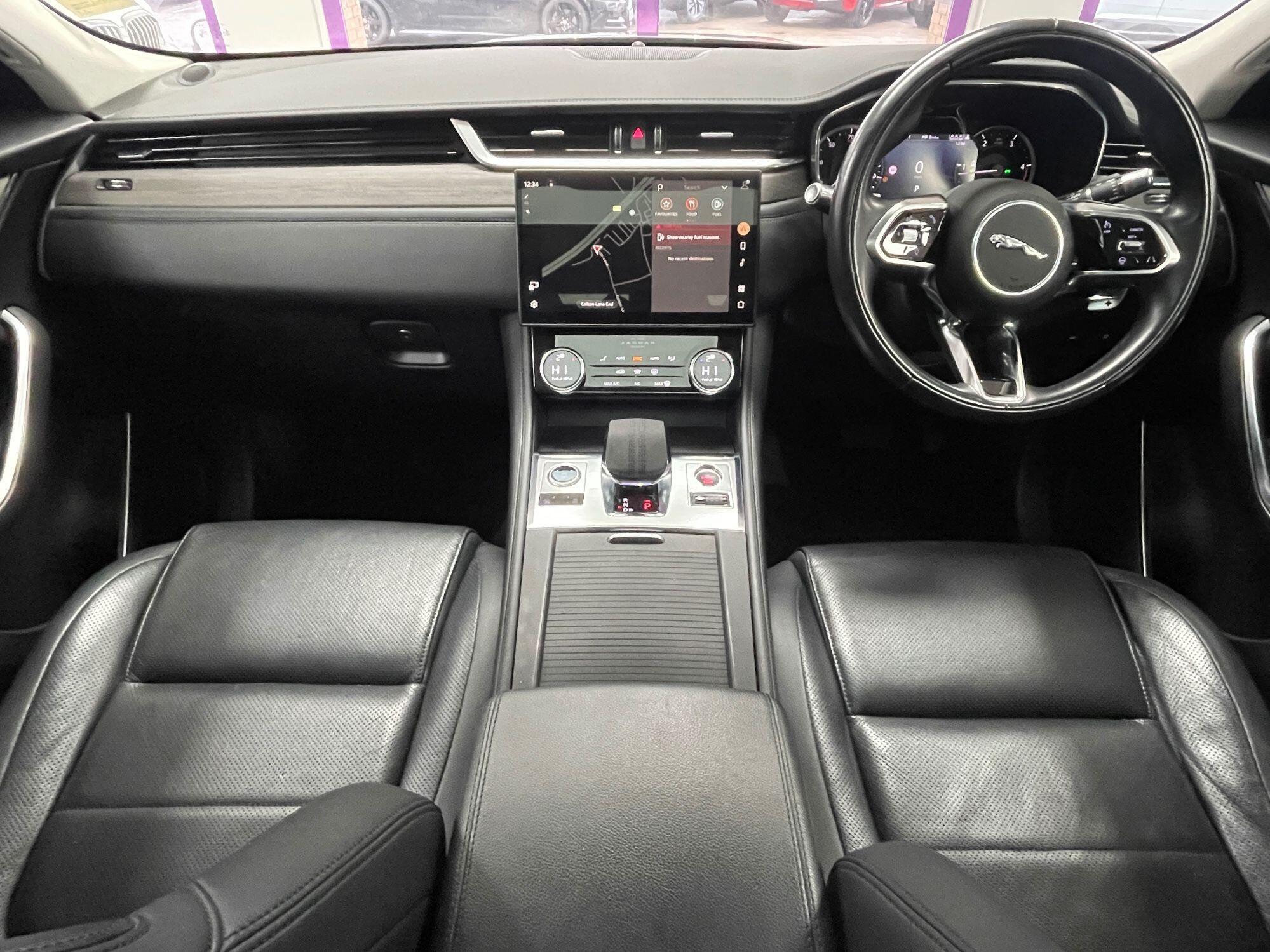 Jaguar F-Pace - Image 3