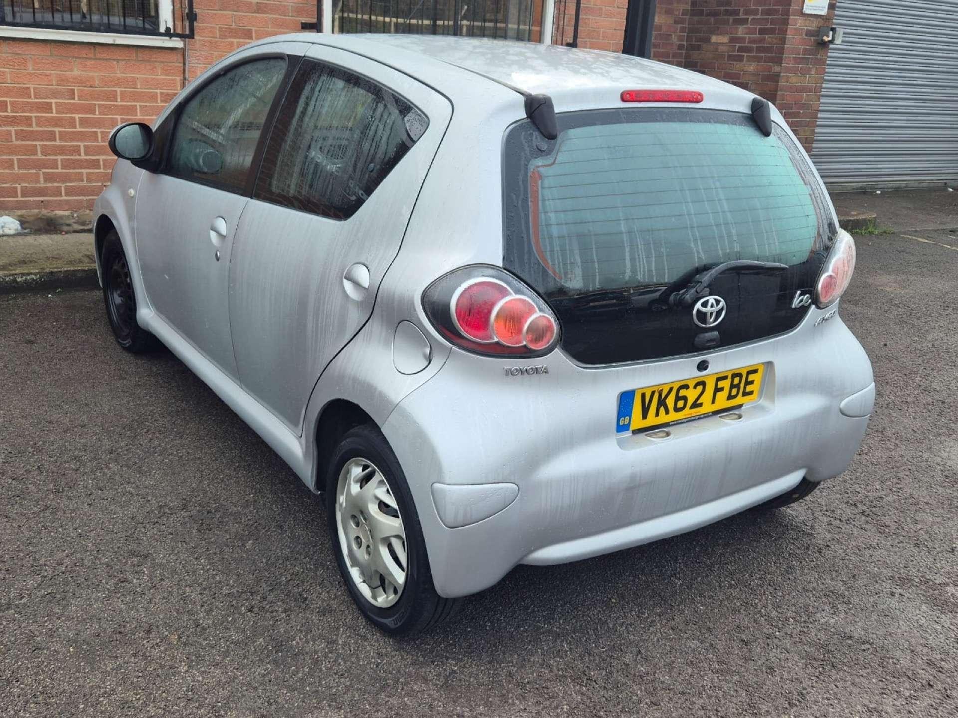 Toyota Aygo - Image 8